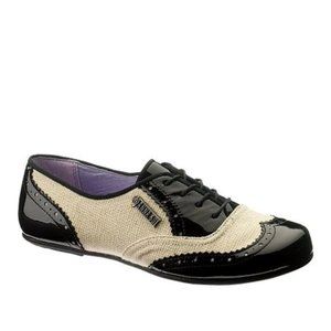 Hush Puppies | Black & White Anna Sui Jazz Oxford - Women Size 8